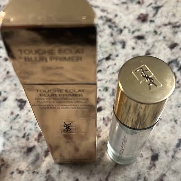 Yves Saint Laurent silver primer MAXIMISING SKIN RADIANCE TOUCHE ÉCLAT BLUR - Picture 2 of 4